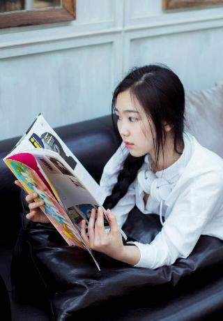 明明是配角却被王子宠爱了全集免费观看